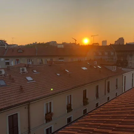 Charming 1-bed In Milán