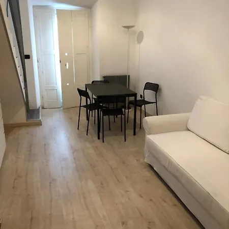 Apartamento Charming 1-bed In Milán